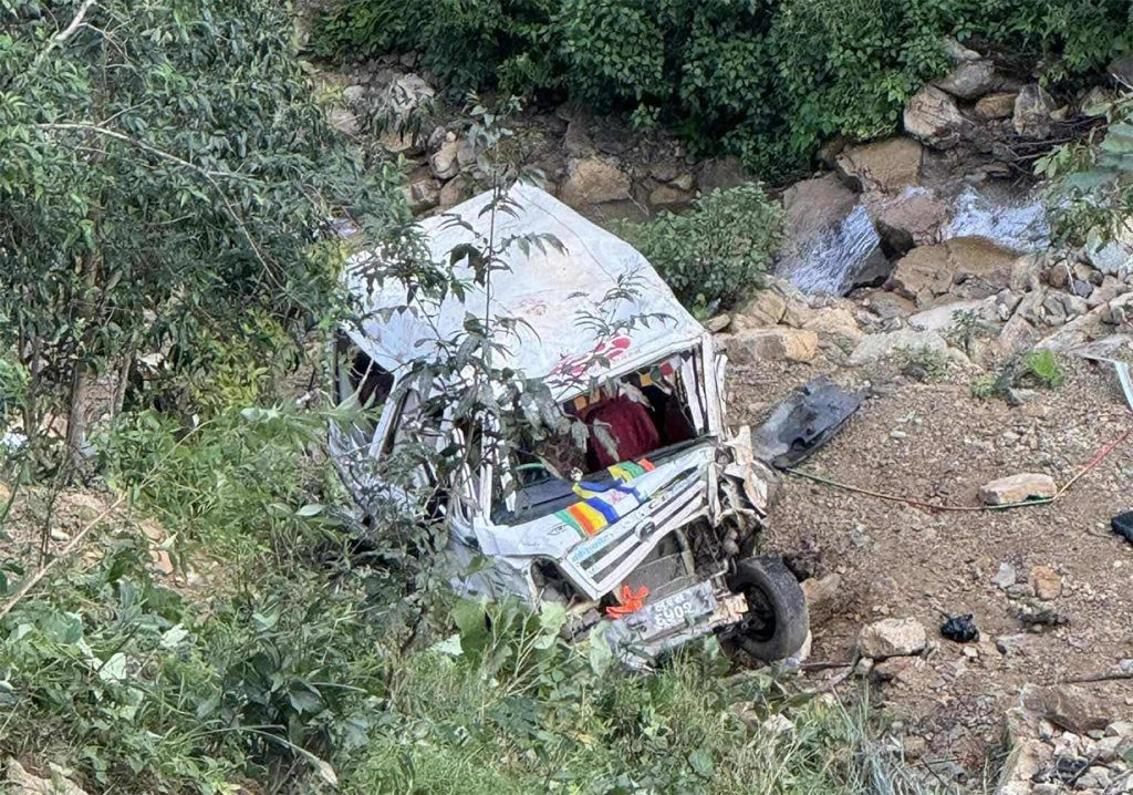 अपडेट : सल्यान दुर्घटनामा मृत्यु भएका तीनैजनाको सनाखत
